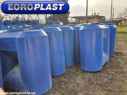 Продам пластиковые емкости для воды хранения бу горизонтальн