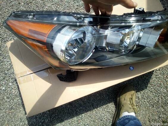 Фара Honda Accord америка