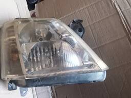 Фара правая opel Meriva 93321053