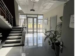 Фасадное помещение 500м. кв. под автосалон-магазин