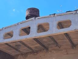 Ферми залізобетонні двоскатні 12 метрів.