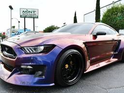 Ford Mustang GT Premium – легенда 21 века