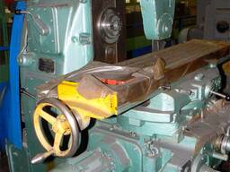 Фрезерний верстат 6Н81 або аналог