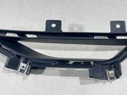 FT4B17B969 - Решетка в бампер левая на Ford Edge 2 поколение CD53