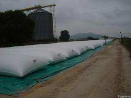 Гибкий резервуар (хранилище) для жидкостей