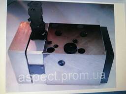 Гидрораспределитель 12Г68-13