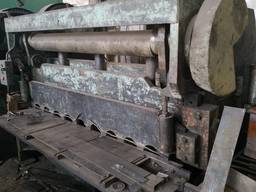 Купуємо станки строгальні, довбальні