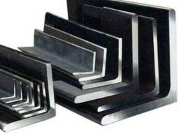 Гнуті рівнополичні та нерівнополичні кутики ГОСТ19771-93 цін