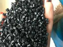 Листовая гранула ПС чёрного цвета