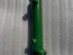 Гідроциліндр рульовий John Deere