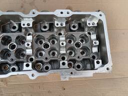 Головка блока циліндрів ГБЦ двигуна Nissan CABSTAR  ZD30  3.0 дизель 11039-DC00B