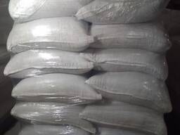 Гранули ПНТ (поліетилену низького тиску) мішані.