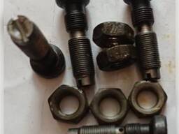 Гвинт регулювальний коромисла з гайкою ЯМЗ КРАЗ, МАЗ, Т-150