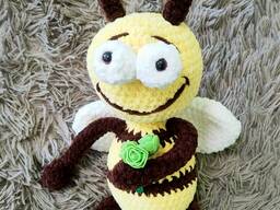 Іграшка жовта Бджілка комаха м'яка в'язана дитяча ручна робота