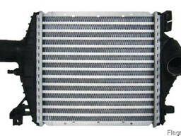 Интеркулер Mercedes Vito 638 радиатор интеркулера Вито