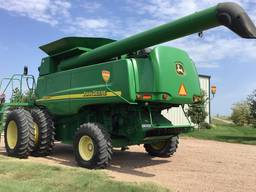 Из США Комбайн зерновой Джон Дир John Deere 9660 STS м/ч 1700