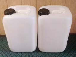 Каністри 25 л. п/е, б\в.