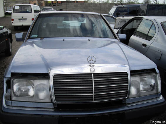 Капот Mercedes 124