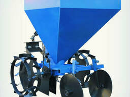 Картофелесажалка "Премиум" для мототрактора с бункером. ..