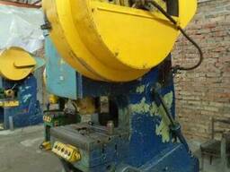 КД2330 однокривошипный пресс простого действия 100 тонн