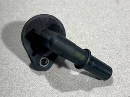 Клапан вакуумный на Jeep Cherokee 5 поколение