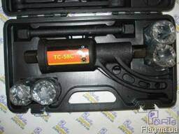 Ключ для отвинчивания колесных гаек мясорубка 27,30,32,33m