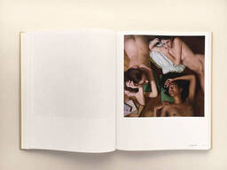 Известные фотографы современности книга фотографий Моны Кун Mona Kuhn "Works". ..