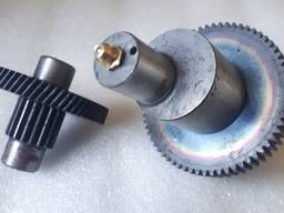 Коленчатый вал с шестернями аппарата DP-6325/ X25