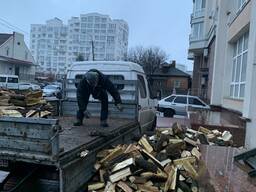 Колотые дрова дуб сосна акация берёза обзел торфобрикет