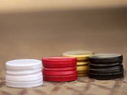 Колпачок с резьбой 28×18