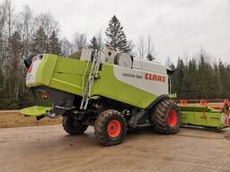 Комбайн Claas Lexion 560