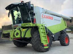 Комбайн Claas Lexion 600