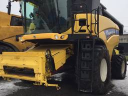Комбайн New Holland CR 9080