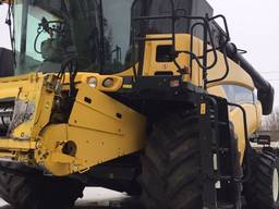 Комбайн New Holland CX 8080