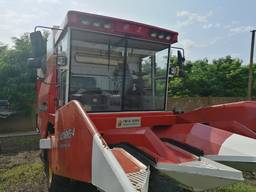 Комбайн по уборке подсолнуха. KUI WANG 4ZXRKS-4