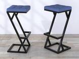 Комплект барных стульев с мягким сидениям с подножкой