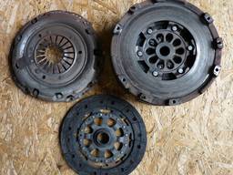 Комплект сцепления, маховик Audi Q5 80A 2.0 TDI.