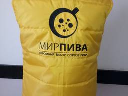 Жвотий утеплений жилет