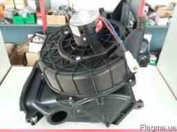 Корпус мотора обдува лобового стекла (улитка) на автобус Бог