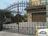 Кованые изделия Киев, кованые заборы, ворота, решётки Киев