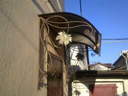 Кованые козырьки – изготовление, доставка, монтаж