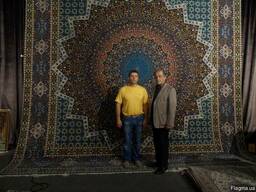 Ковры иранские больших размеров.
