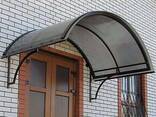 Козырек над входом из поликарбоната - фото 2