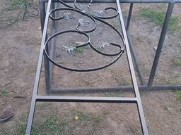 Оградкі, хрести, столи, лавочки, доставка та монтаж