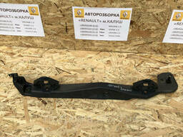 Кронштейн крила переднього правий Renault Laguna 3 2007-2015р. 631220002R