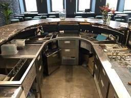 Круглые барные станции для солидных заведений