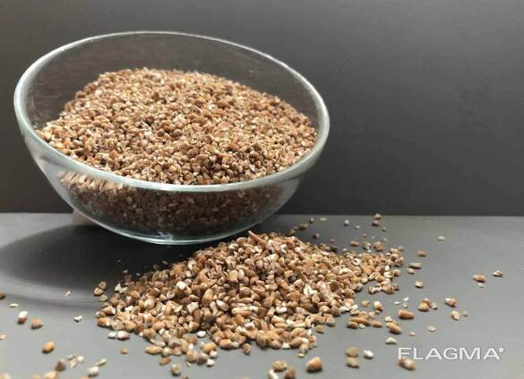 Крупи пшеничні із власного вирощеного зерна хорошої якості СГ ТОВ "Агрокомплекс"