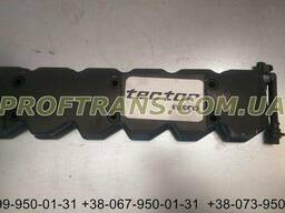 Крышка клапанов Iveco Eurocargo V5,9 Tector