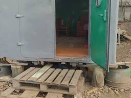 Кунг (вагончик) у відмінному стані, утеплений, є буржуйка