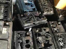 Купим брухт свинцевих авто акумуляторів